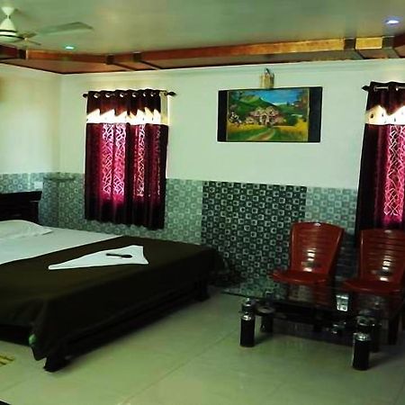 Hotel Manorama Inn Khammam Exterior photo